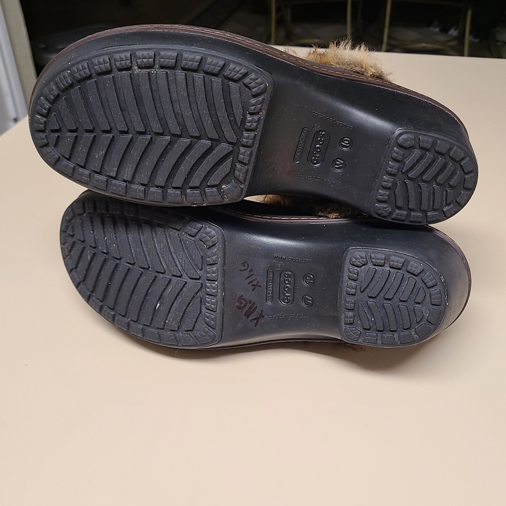 Crocs Cobbler clogs size 10 - Picture 6 of 7